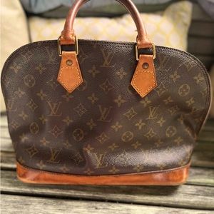 Authentic Louis Vuitton bag!